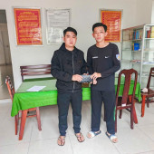 Chiến sĩ Cảnh sát cơ động Cần Thơ trả lại 40 triệu đồng cho người bị mất