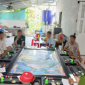Triệt xóa điểm đánh bạc và điểm buôn bán thuốc lá điếu nhập lậu  tại xã Vĩnh Thuận Đông