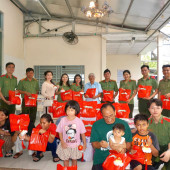 Chia sẻ yêu thương - gắn kết cộng đồng