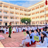 Công an phường Bình Thủy, phường Cái Răng tuyên truyền an toàn giao thông và phòng cháy, chữa cháy