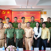 Khai giảng lớp đào tạo, sát hạch, cấp giấy phép lái xe  mô tô hạng A trong Công an thành phố Cần Thơ năm 2025