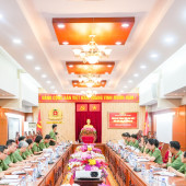 Công an thành phố Cần Thơ làm việc với đoàn công tác Cục Hậu cần Bộ Công an về sắp xếp, phát triển hệ thống nhà khách, nhà nghỉ dưỡng trong Công an nhân dân
