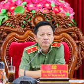 Giám đốc Công an thành phố Cần Thơ làm việc với 6 đơn vị Công an phường về kết quả thực hiện chỉ tiêu, nhiệm vụ năm 2025