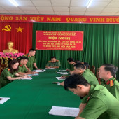 Hội nghị đối thoại giữa Đảng ủy, chỉ huy với cán bộ, chiến sĩ Công an xã Phú Hữu và đoàn viên, hội viên năm 2025