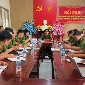 Phát huy dân chủ, xây dựng đoàn kết nội bộ  trong Công an xã Thạnh Xuân