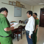Khởi tố, bắt tạm giam Giám đốc 01 công ty để điều tra về tội “Lừa đảo chiếm đoạt tài sản”
