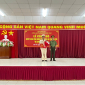 Công an thành phố Cần Thơ công bố Quyết định bổ nhiệm Trưởng Công an phường Trung Nhứt