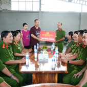 Lan tỏa nghĩa tình trong lực lượng Công an thành phố Cần Thơ