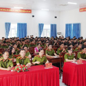 Chung tay hướng về miền Trung, Tây Nguyên: Nghĩa cử cao đẹp của Đoàn viên, Hội viên Phòng Cảnh sát cơ động