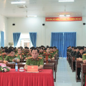 Phòng Cảnh sát cơ động Công an TP Cần Thơ tổ chức Lễ phát động phong trào thi đua “Ba nhất”