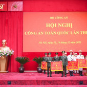 Công an thành phố Cần Thơ được Bộ Công an tặng Cờ dẫn đầu phong trào thi đua Vì an ninh Tổ quốc