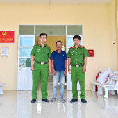 Công an xã Lâm Tân bắt giữ đối tượng truy nã về hành vi cố ý gây thương tích
