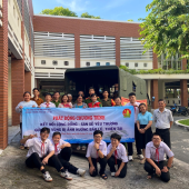Công an phường Ninh Kiều và Trường Trung học cơ sở Chu Văn An tổ chức Chương trình hỗ trợ đồng bào vùng bão lũ