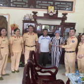 Tình đồng chí giữa thời bình