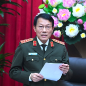 CÔNG AN NHÂN DÂN “KỶ LUẬT NHẤT - TRUNG THÀNH NHẤT – GẦN DÂN NHẤT”, GÓP PHẦN THỰC HIỆN THẮNG LỢI CÁC MỤC TIÊU CHIẾN LƯỢC CỦA ĐẢNG