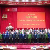 Lập nhiều thành tích, chiến công xuất sắc hơn nữa, đóng góp quan trọng và nhiều hơn nữa vào sự nghiệp xây dựng và bảo vệ Tổ quốc