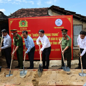 Thủ tướng Chính phủ phát động "Chiến dịch Quang Trung" thần tốc xây dựng lại, sửa chữa nhà bị thiệt hại do thiên tai miền Trung