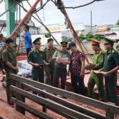 Giữ bình yên nơi cửa biển Trần Đề