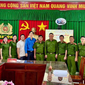 Công an xã Hiệp Hưng ra mắt mô hình “Ngày thứ Bảy vì Nhân dân phục vụ”