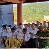 Phòng Cảnh sát kinh tế, Công an thành phố Cần Thơ hành quân về nguồn, tiếp lửa truyền thống cách mạng tại Khu di tích Ba Hòn