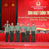 Phòng Tham mưu Công an thành phố Cần Thơ: Sinh hoạt chính trị kỷ niệm 96 năm Ngày thành lập Đảng và đối thoại với cán bộ, chiến sĩ