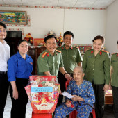 Phòng An ninh kinh tế tổ chức sinh hoạt chính trị mừng Đảng, mừng Xuân Bính Ngọ năm 2026