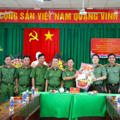 Lãnh đạo Công an TP Cần Thơ: Tri ân các thế hệ đi trước, động viên lực lượng Công an cơ sở