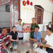 Thăm hỏi, động viên gia đình công dân đăng ký tham gia nghĩa vụ Công an nhân dân năm 2026