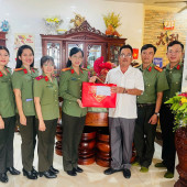 Lãnh đạo Bệnh viện Công an thành phố Cần Thơ gặp mặt, chúc Tết  đồng chí nguyên lãnh đạo Bệnh viện nhân dịp xuân Bính Ngọ 2026