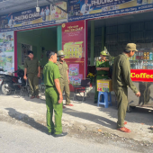 Ra quân lập lại trật tự an toàn giao thông trên địa bàn xã Thạnh Hòa