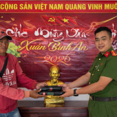 Công an phường Cái Khế tăng cường vận động  giao nộp vũ khí, vật liệu nổ