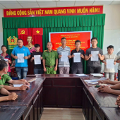 Công an xã Thuận Hòa công bố Quyết định và sơ kết 01 năm  triển khai lực lượng bảo vệ an ninh, trật tự ở cơ sở