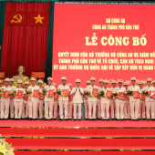 Chuyện về những người “thắp đèn” xây dựng lực lượng