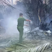 Nguy cơ cháy từ việc đốt rác và tập kết vật liệu dễ cháy trong khu dân cư