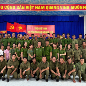 Công an xã An Ninh họp mặt, tặng quà Tết lực lượng tham gia  bảo vệ an ninh, trật tự ở cơ sở