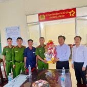 Lãnh đạo xã Lương Tâm và các tổ chức tôn giáo thăm, chúc Tết lực lượng Công an xã nhân dịp Xuân Bính Ngọ 2026