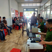 Công an xã Tân Bình tận tụy phục vụ Nhân dân  ngay sau Tết Nguyên đán 2026