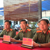 Phòng Hậu cần và Phòng Tham mưu Công an thành phố tổ chức Chương trình “Gian hàng 0 đồng” với chủ đề “Xuân gắn kết – Tết sẻ chia” tại Bệnh viện Ung bướu thành phố Cần Thơ