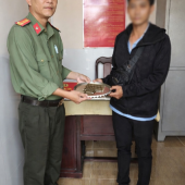 Hiệu quả từ công tác vận động giao nộp vũ khí, vật liệu nổ của Công an xã Hồ Đắc Kiện