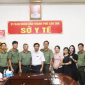 Lãnh đạo Công an thành phố Cần Thơ thăm, chúc mừng 71 năm Ngày Thầy thuốc Việt Nam (27/2/1955 - 27/2/2026)