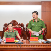 Cục Khoa học, chiến lược và lịch sử Công an (V04) kiểm tra, đánh giá định kỳ việc thực hiện đề tài khoa học lịch sử cấp bộ tại Công an thành phố Cần Thơ
