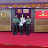 Chi bộ Công nghệ thông tin tổ chức Lễ kết nạp đảng viên