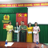 Hội Phụ nữ Phòng Hồ sơ nghiệp vụ hưởng ứng “Tuần lễ Áo dài, áo bà ba” năm 2026