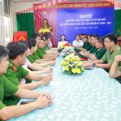 Công an xã Phú Lộc tham gia bầu cử sớm và bảo đảm an ninh trật tự phục vụ bầu cử đại biểu Quốc hội khoá và đại biểu HĐND các cấp