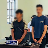 Giả danh Công an đi “kiểm tra giấy tờ” để xin tiền, 02 thanh niên lĩnh án