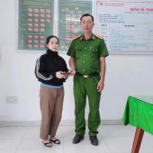 Công an phường Hưng Phú hỗ trợ người dân tìm lại tài sản bị mất