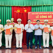 CÔNG BỐ QUYẾT ĐỊNH THÀNH LẬP ĐẢNG BỘ CÔNG AN XÃ MỸ TÚ