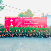 XÃ NHƠN ÁI: SÔI NỔI “NGÀY CHẠY OLYMPIC VÌ SỨC KHỎE TOÀN DÂN” VÀ HOẠT ĐỘNG TRỒNG CÂY XANH