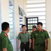 Lãnh đạo Công an thành phố kiểm tra, đánh giá các mặt công tác tại Công an xã Ngọc Tố
