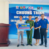 Các phòng nghiệp vụ Công an thành  phố Cần Thơ đẩy mạnh hoạt động tình nguyện vì cộng đồng